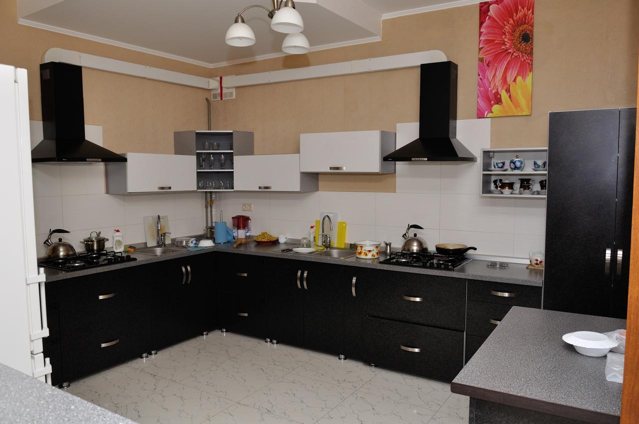 Inn Na Bugaze Каролино-Бугаз Екстериор снимка