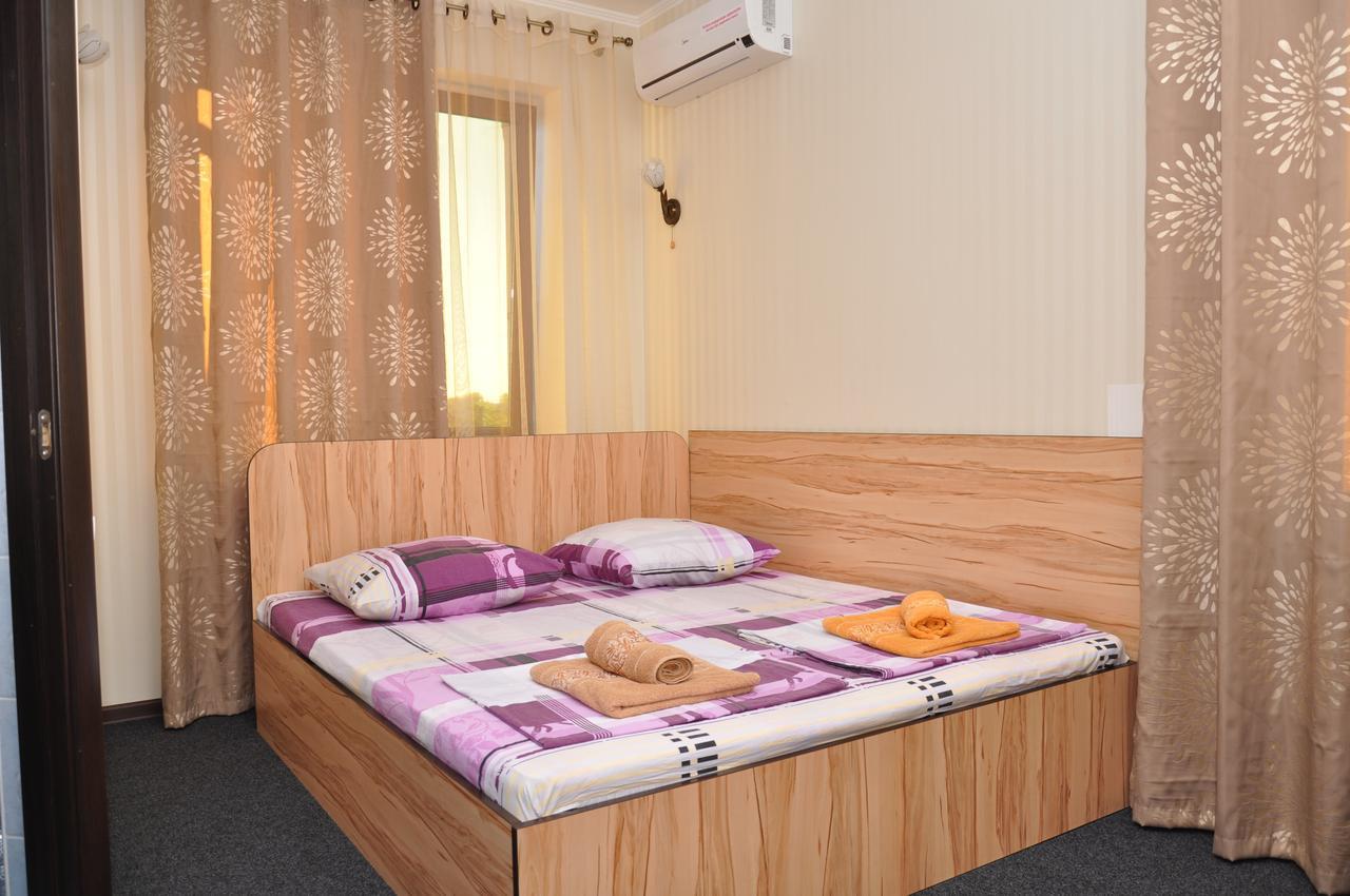 Inn Na Bugaze Каролино-Бугаз Екстериор снимка