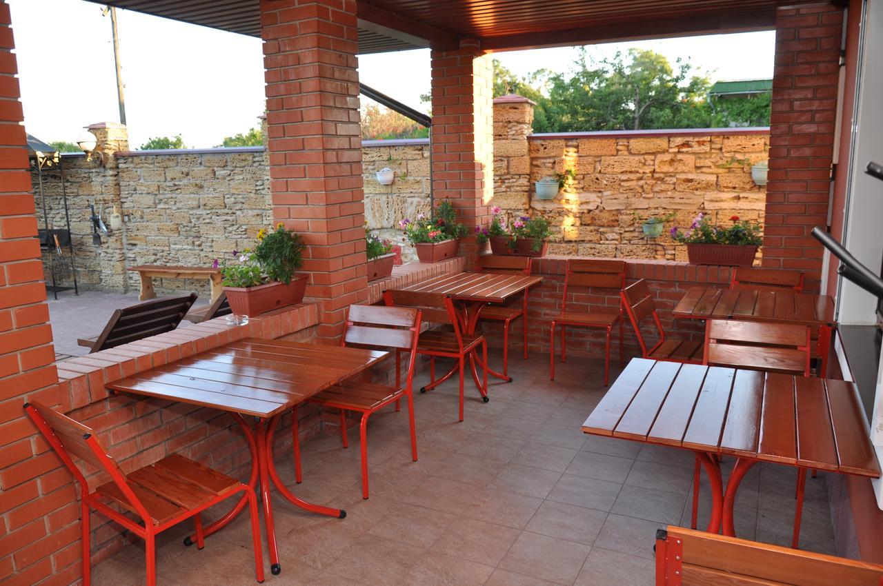 Inn Na Bugaze Каролино-Бугаз Екстериор снимка