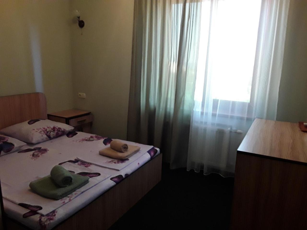 Inn Na Bugaze Каролино-Бугаз Екстериор снимка